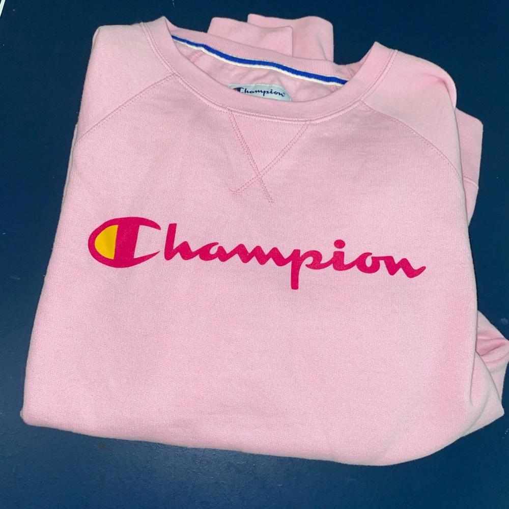 Pink Champion Sweatshirt!! Womens- Large